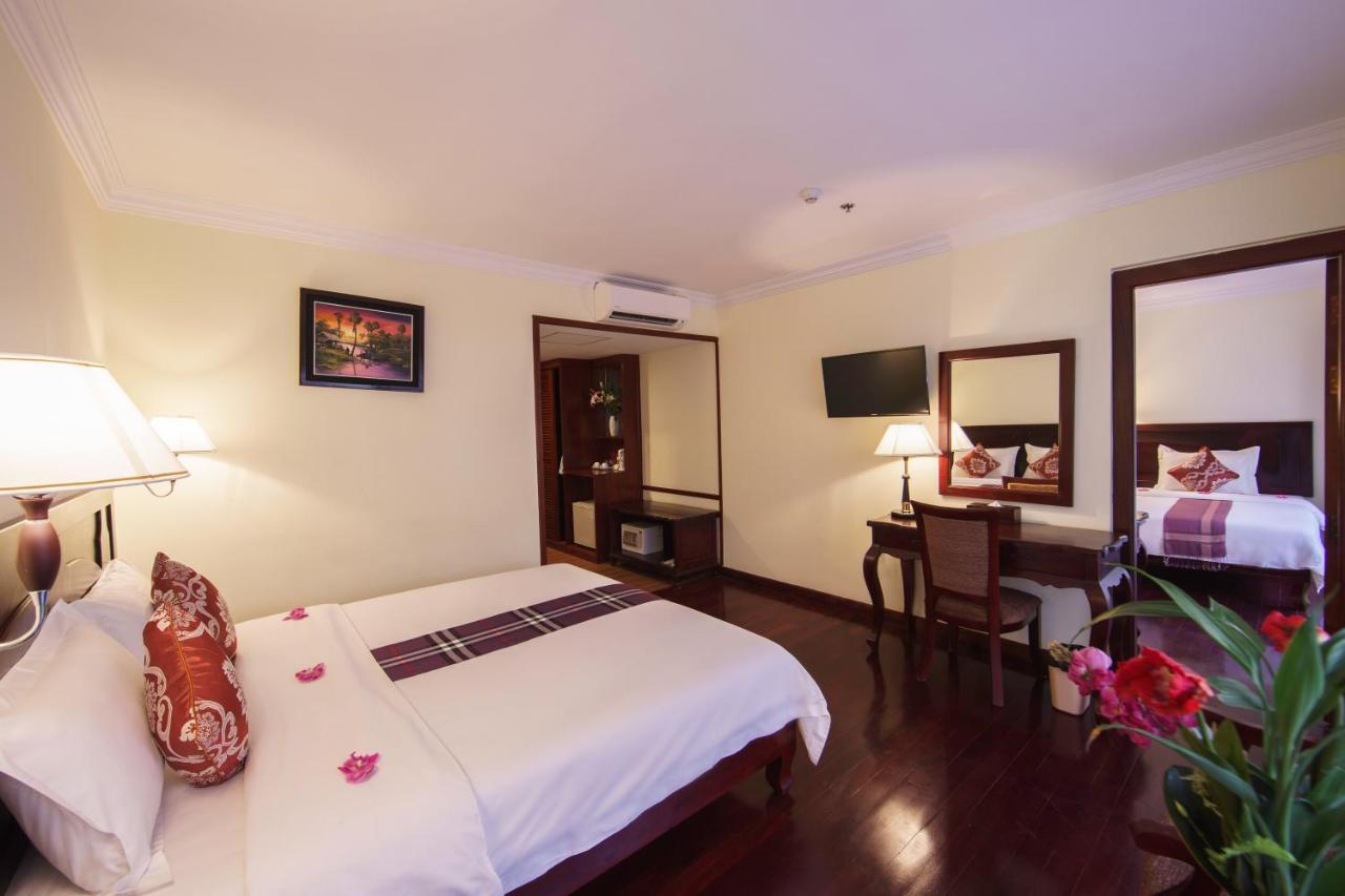 Smiling Hotel Siem Reap Bagian luar foto